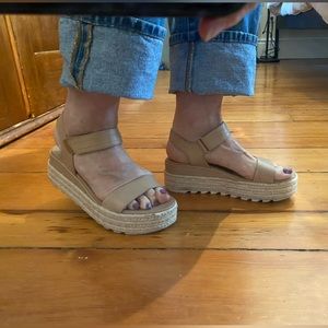 Sorels Cameron Flatform Wedge Sandal